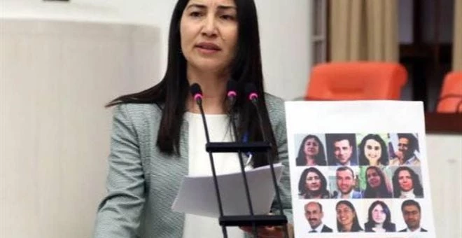 Άσυλο στην Eλλάδα ζήτησε η πρώην βουλευτής των Κούρδων Λειλά Μπιρλίκ – Τι λένε τουρκικά ΜΜΕ